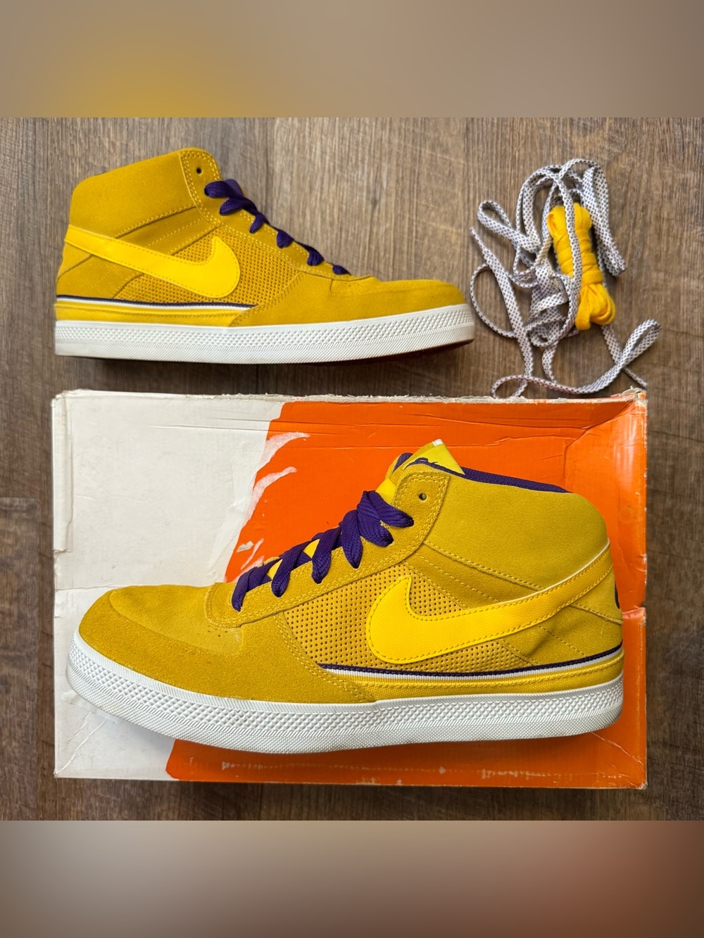 Nike Mavrk Mid 2 6.0 Yellow Purple White